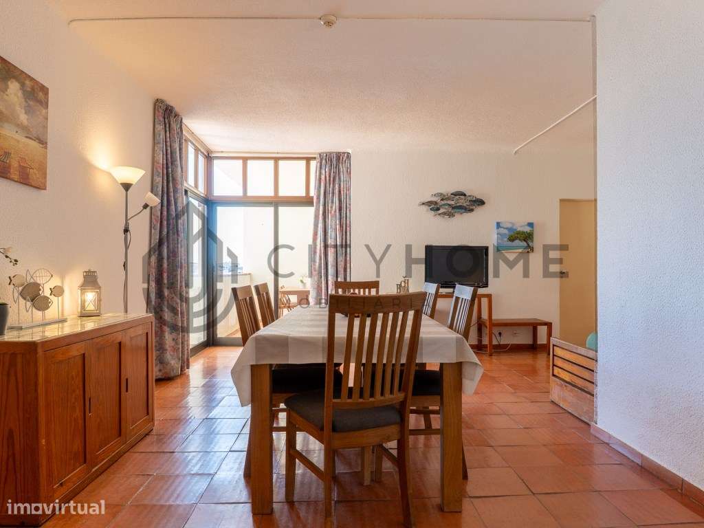 Apartamento T2 com piscina e vista mar a 2,1km da praia - Grande imagem: 4/23