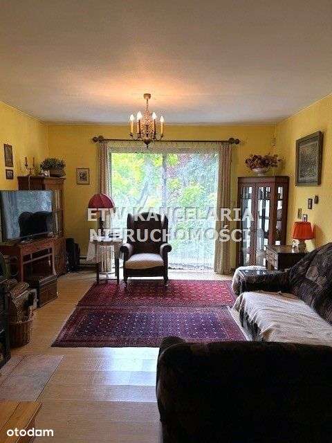 Klimatyczny dom w osiedlu Accord na Ursynowie-4