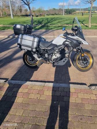 Suzuki DL 650XT V-STROM - 1