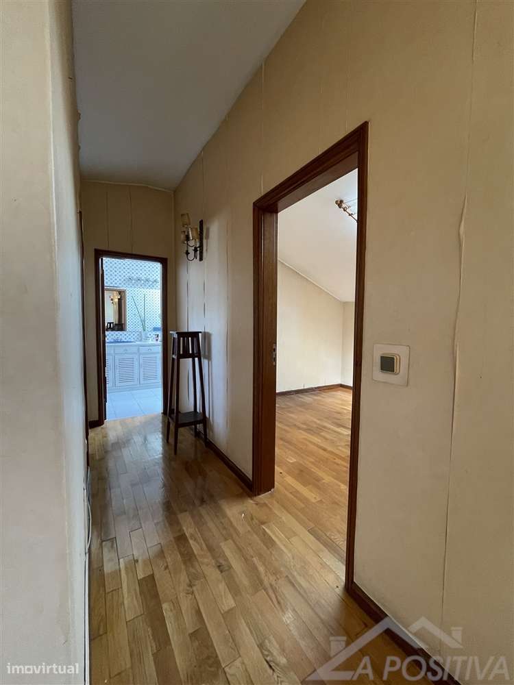 Apartamento T6 Venda em São João da Madeira,São João da Madeira-54