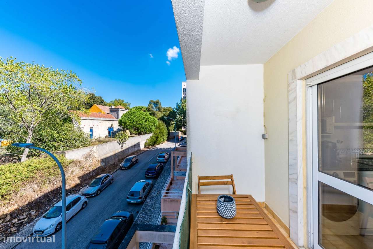 T2 Anta de Agualva | Varanda | Parqueamento | Arrecadação-21