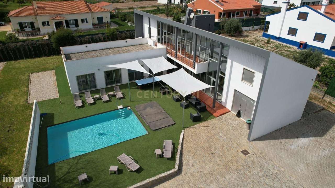 Propriedade Exclusiva com Moradia T4, Piscina, Anexo e Potencial Turís - Grande imagem: 2/21