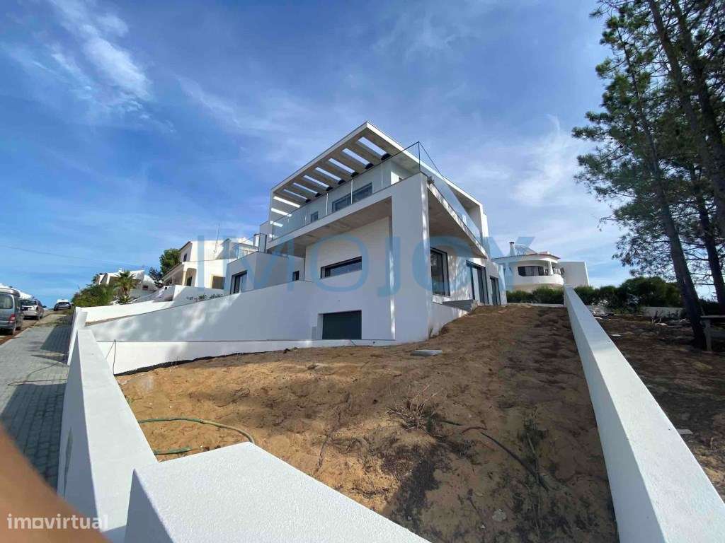 Moradia T4 no concelho de Aljezur - Grande imagem: 4/59