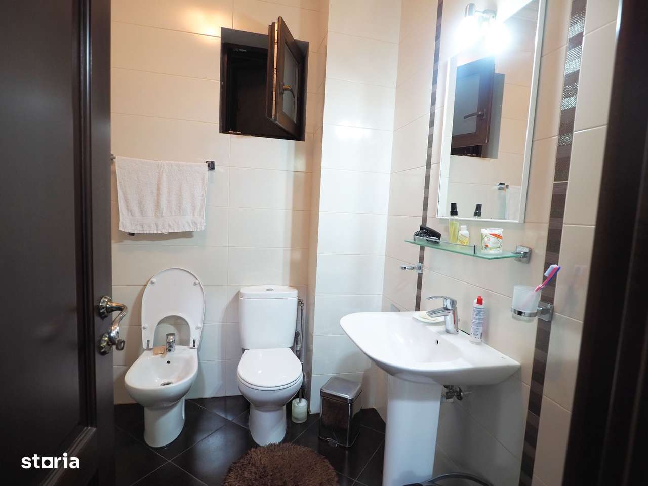 Vanzare duplex 4 camere Bucurestii Noi-Damaroaia-9