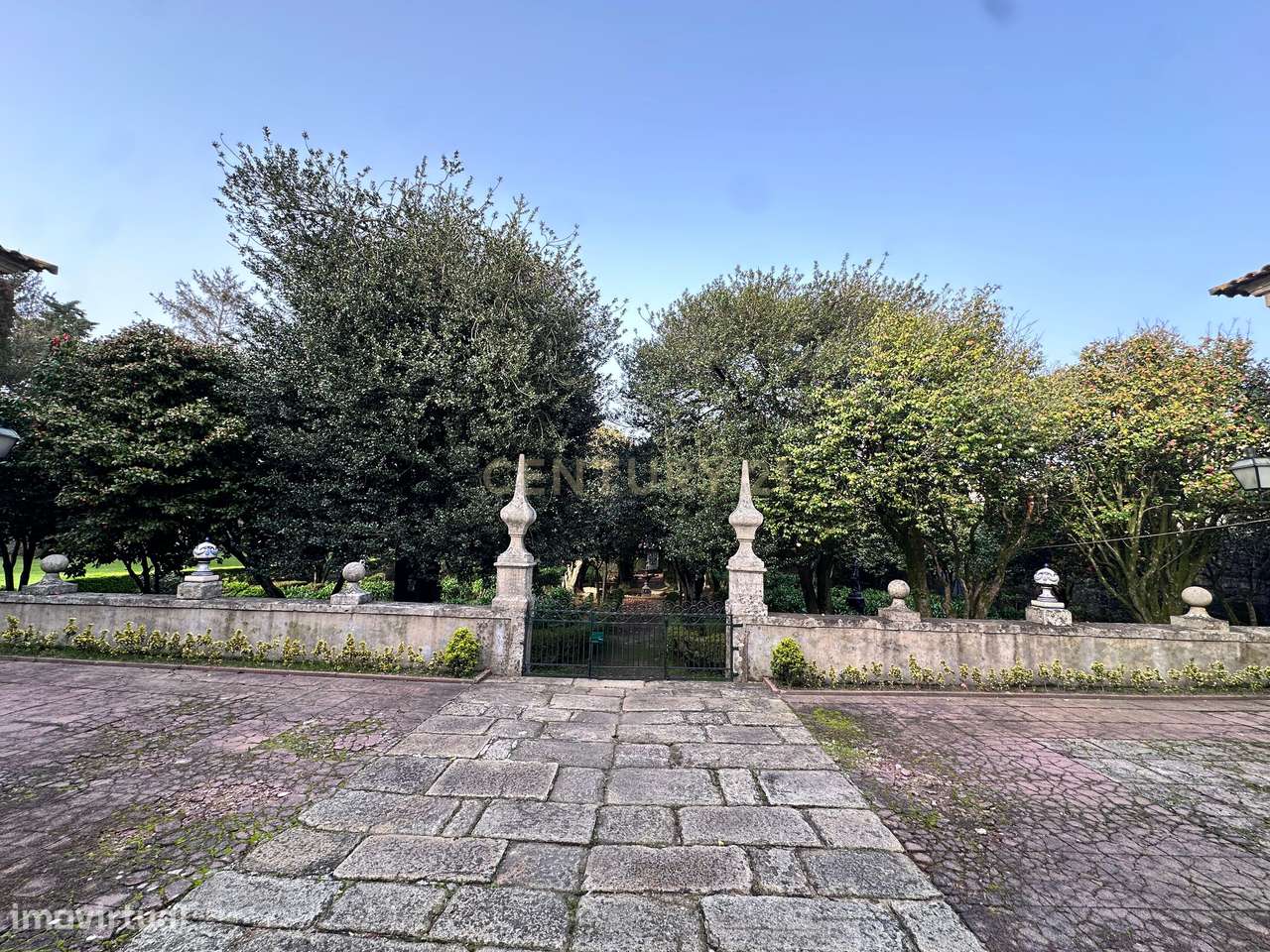 Quinta histórica do século XVIII com capela privada, a poucos minutos-40