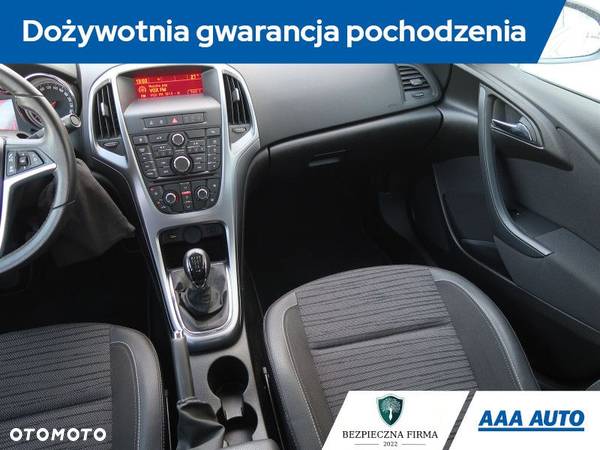 Opel Astra - 9