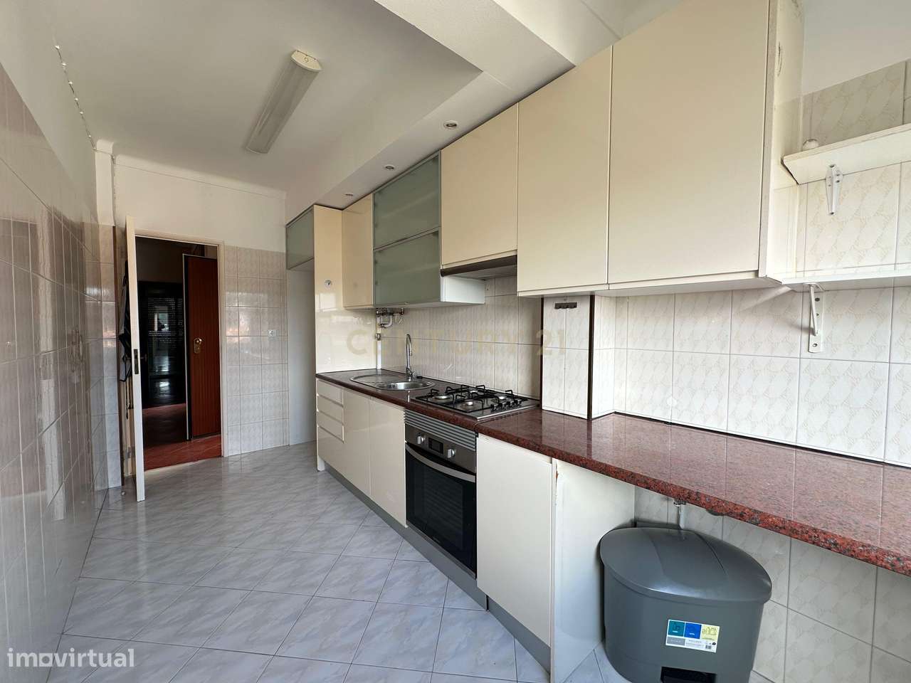 Apartamento T3 - Arrendamento - Vialonga - Grande imagem: 2/24