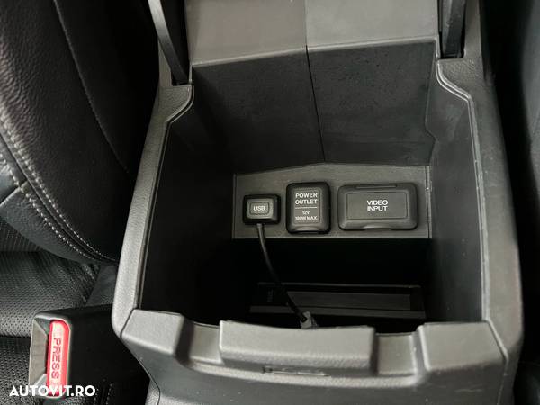 Honda CR-V 2.0 A/T Executive HDD Navi - 21