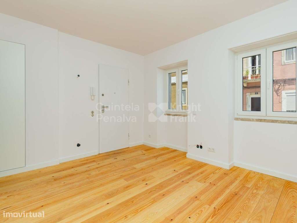 Apartamento T1 com terraço em Campo de Ourique - Grande imagem: 4/24