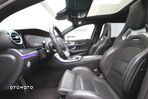 Mercedes-Benz Klasa E AMG 63 4Matic+ T 9G-TRONIC - 12