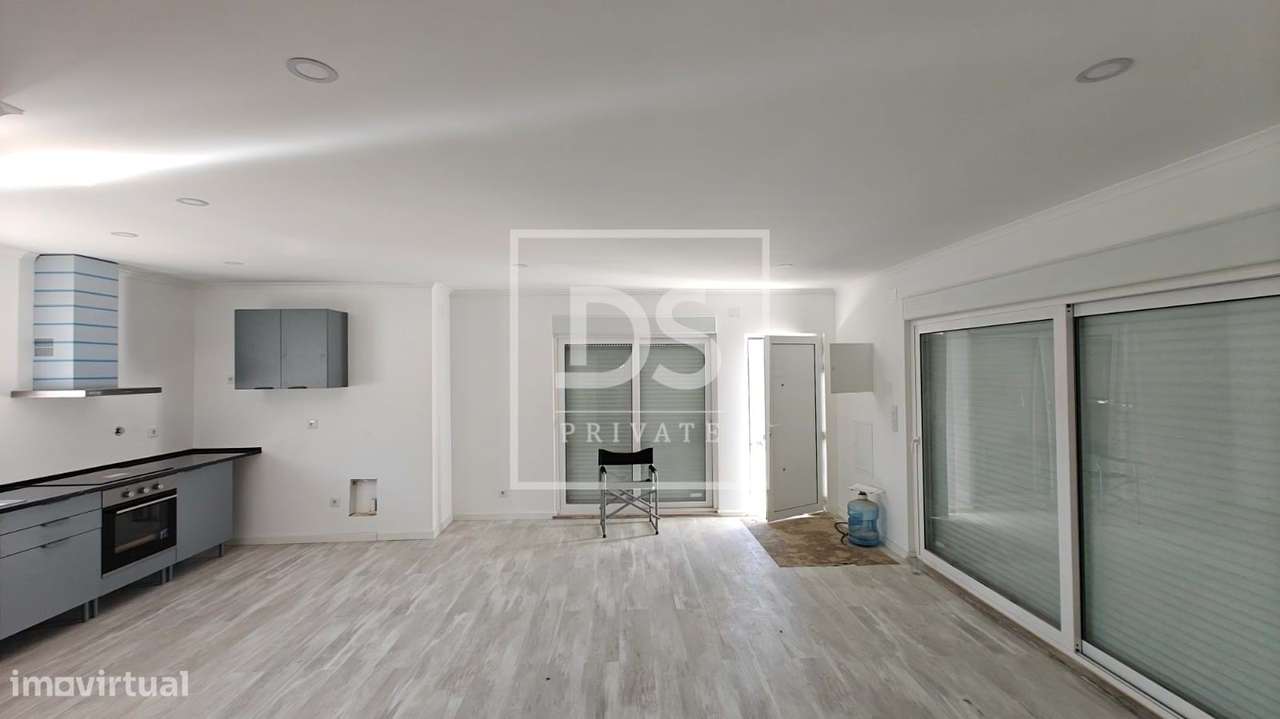 Moradia Isolada T2 na Silveira - Santa Cruz - Grande imagem: 3/9