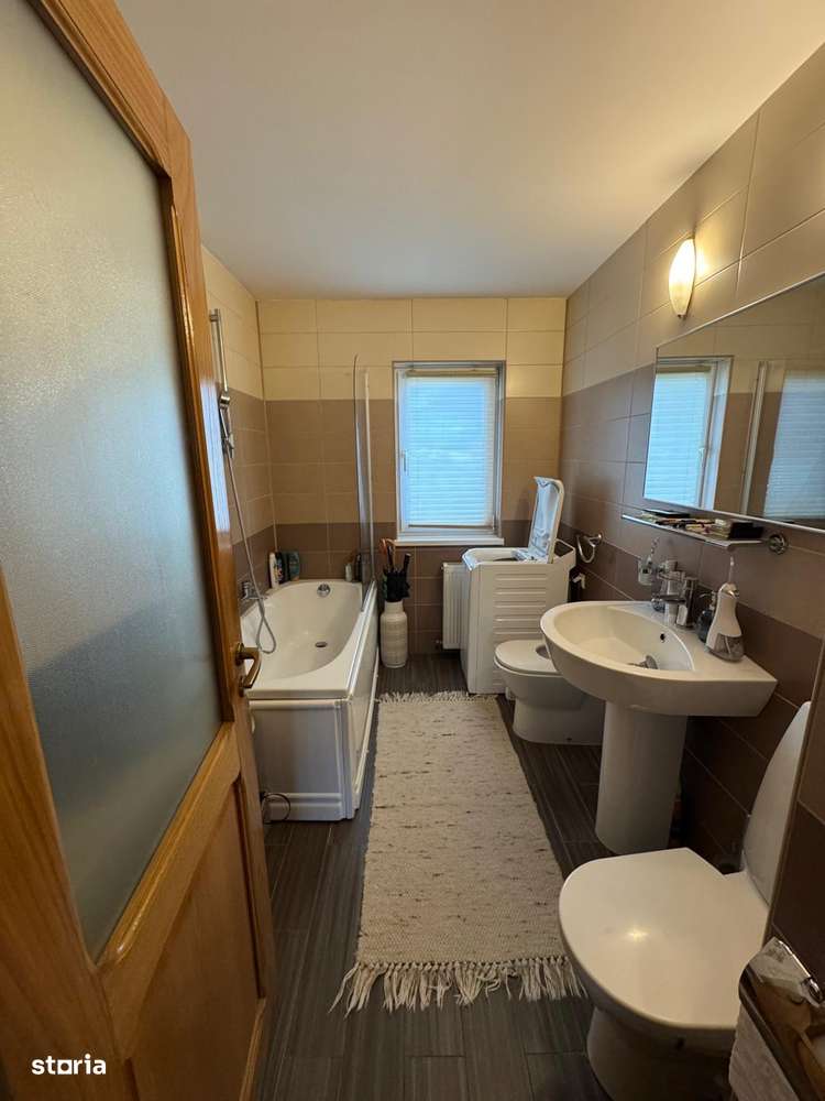 Apartament 4 camere cartier Traian-5