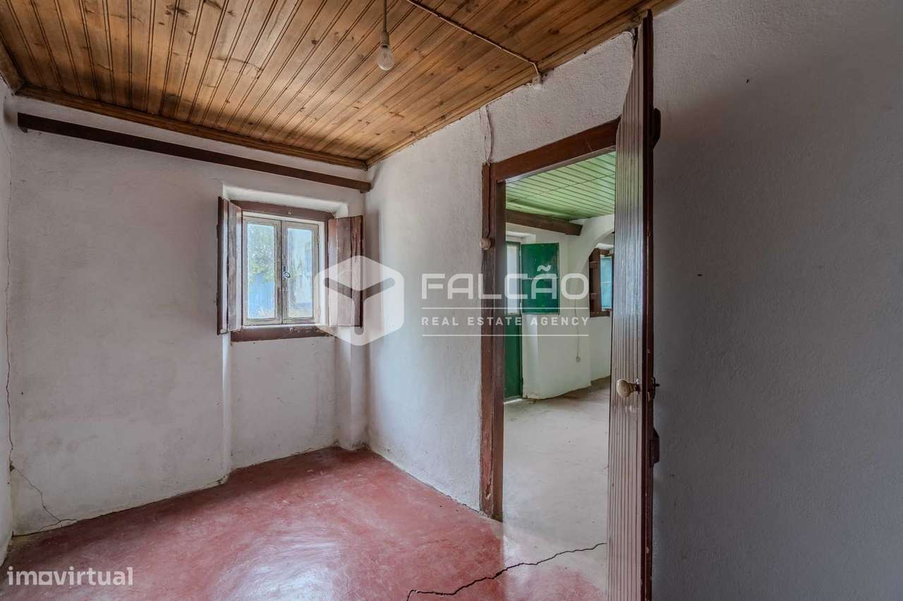 Moradia para Restaurar T2+2 Venda em Casével e Vaqueiros,Santarém-38