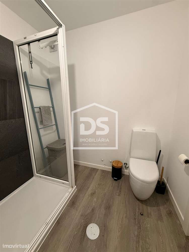 Apartamento T2 Venda em Santa Cruz,Santa Cruz - Grande imagem: 3/25