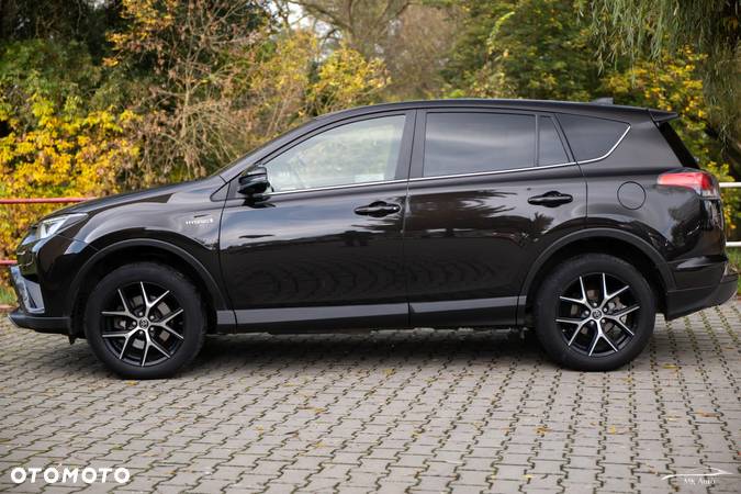 Toyota RAV4 - 10