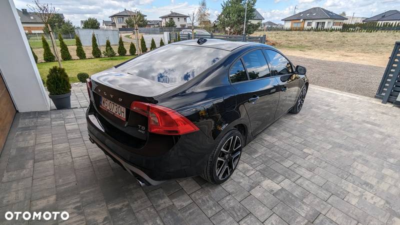 Volvo S60 - 13