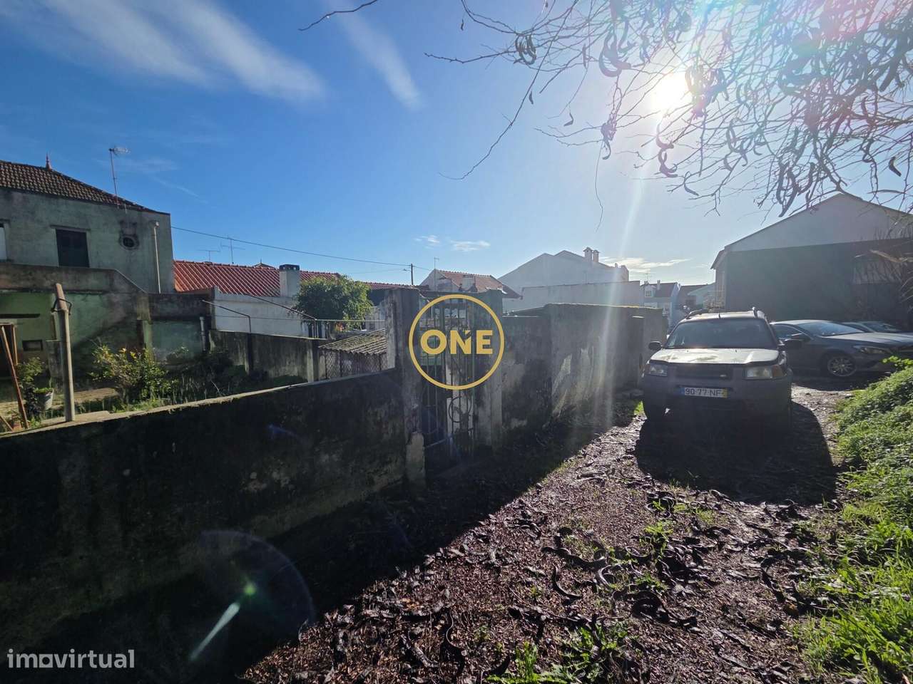 Moradia para Habitação + Comércio-17