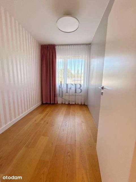 komfortowe mieszkanie w ścisłym centrum miasta-9