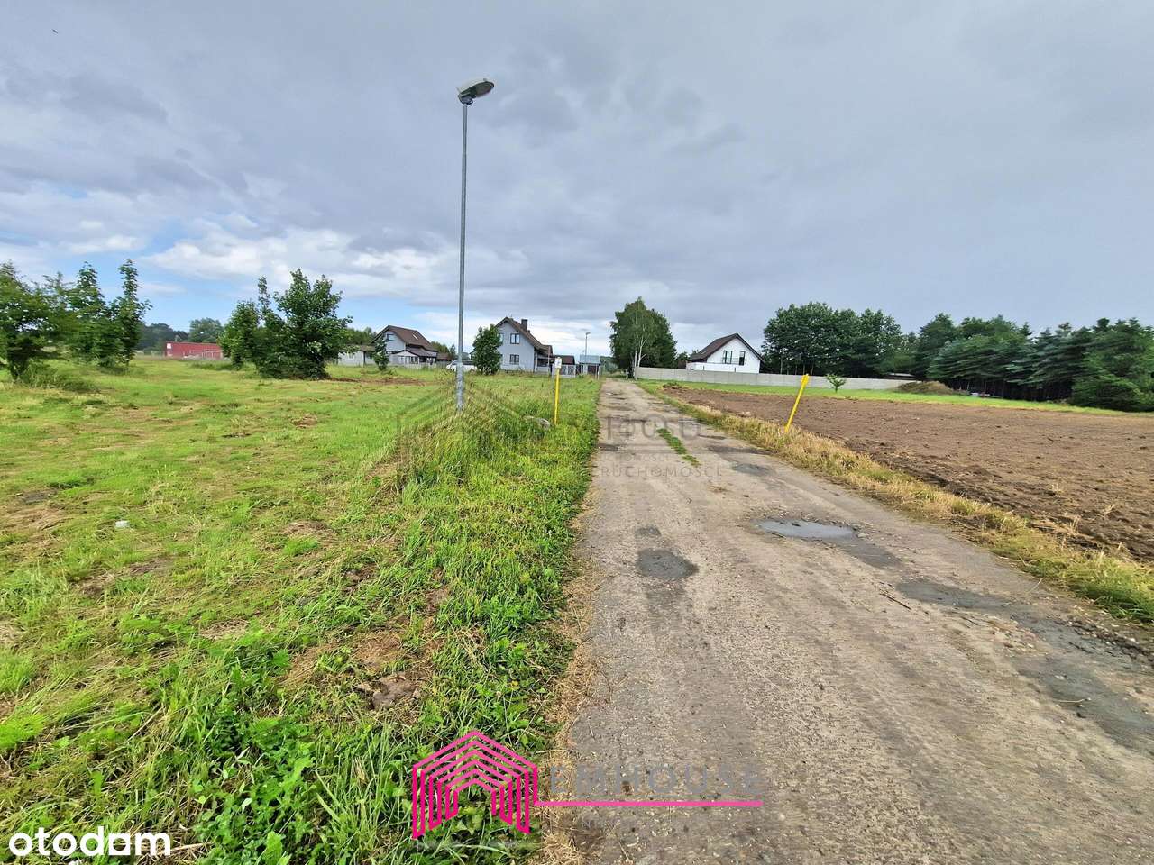 Z warunkami na 3 domy, 2 km od morza - Pełny obrazek: 4/4