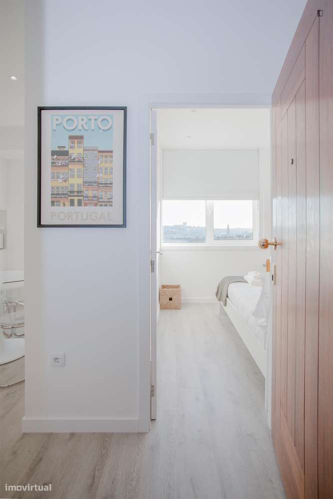 Apartamento com 1 quartos - localizado em Cedofeita Porto - Grande imagem: 2/9