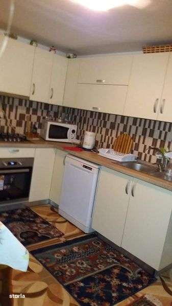 Inchiriez casa pentru sezonul estival - Imagine principală: 5/8