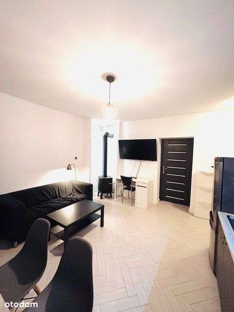 Mieszkanie na sprzedaż-4