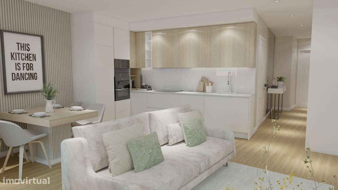 Apartamento T0 Com garagem, junto á praia - Grande imagem: 2/14