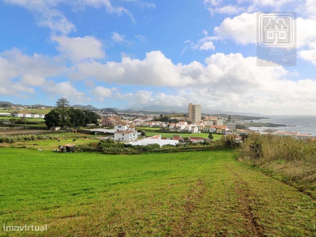 VENDA de AMPLO TERRENO junto à Praia das Milícias, com VISTA sobre ... - Grande imagem: 2/23
