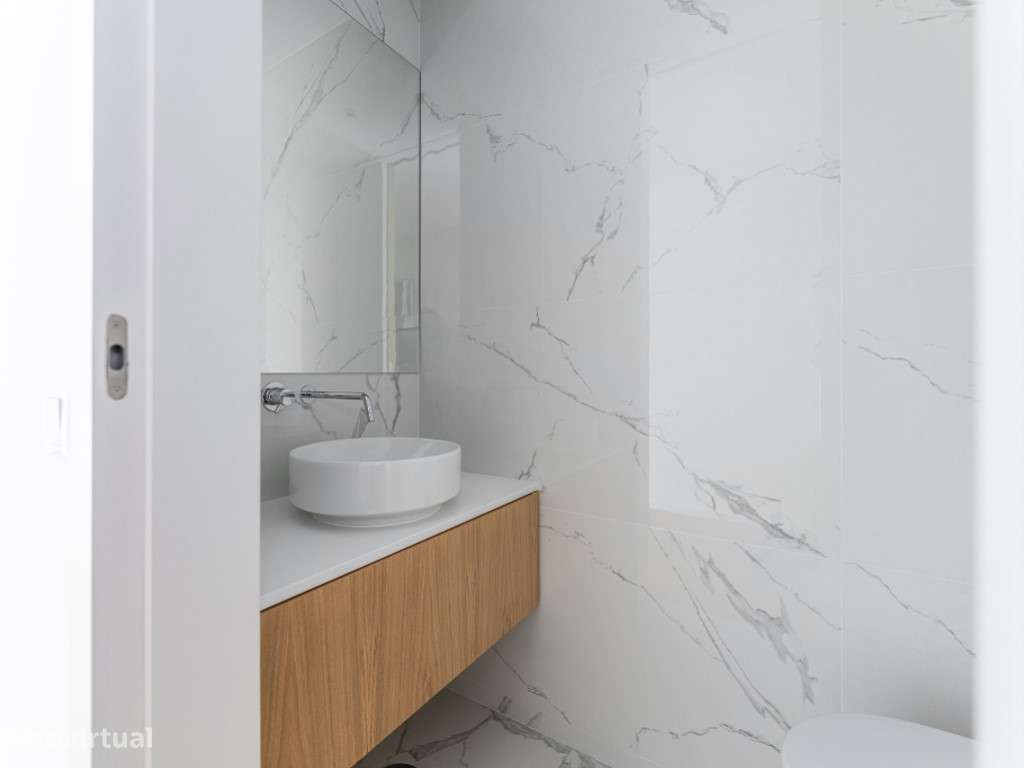 Apartamento T4 com 3 frentes em Matosinhos sul, no edifício Nautilus-31