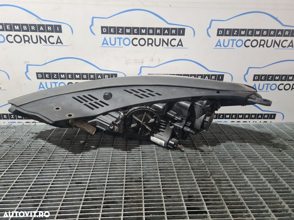 Far Dreapta Hyundai Tucson III 2015 - 2018 SUV 4 Usi (932) Cu lupă D7921110B0 - 3