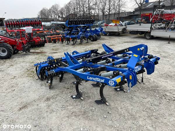 Landstal Skimmer APB 250 - 8