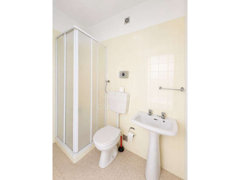 T3 com 2 Varandas | 2 WC | Elevador | Acessibilidade | Setúbal-9