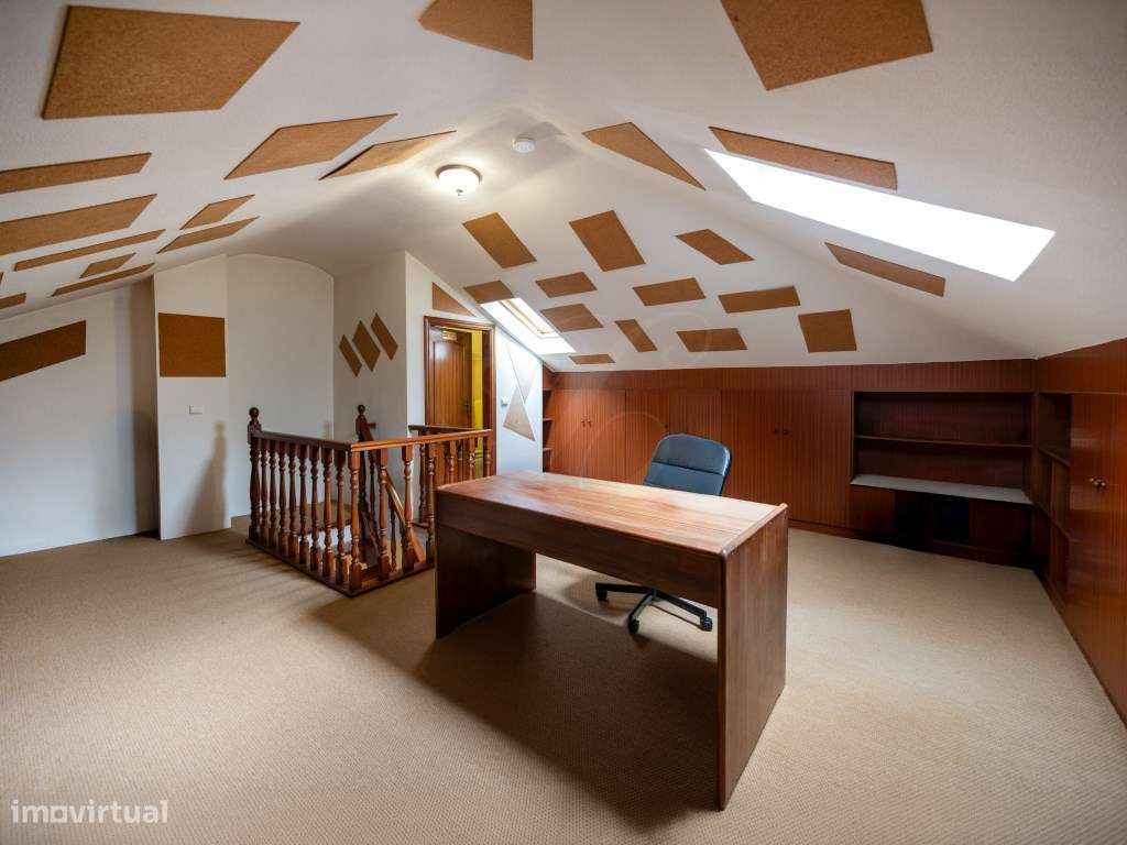 Moradia T3 com jardim | Cascais-25