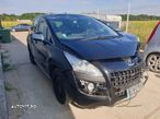 Dezmembrez peugeot 3008 2.0HDI - 7