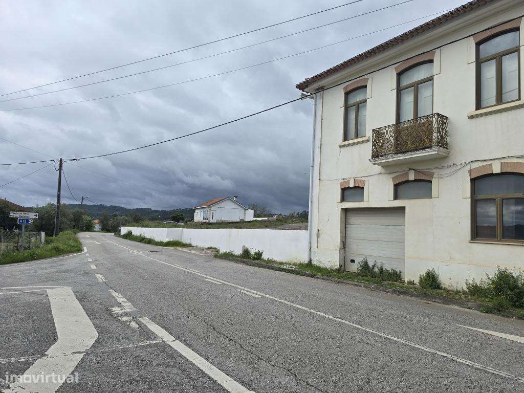 Conjunto de 5 Artigos com 4.160 m2 em Almalaguês, Coimbra –... - Grande imagem: 2/5