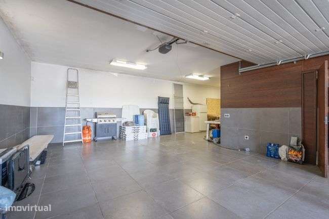 Moradia de Luxo para venda T4-27