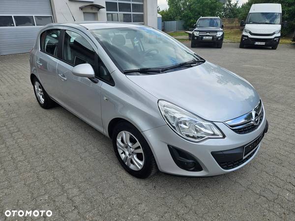 Opel Corsa 1.2 16V Enjoy - 3