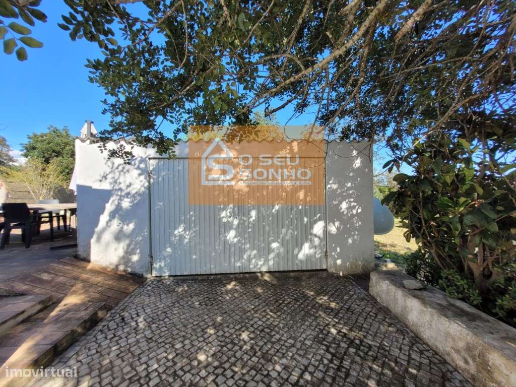 Moradia T2 com Piscina-21