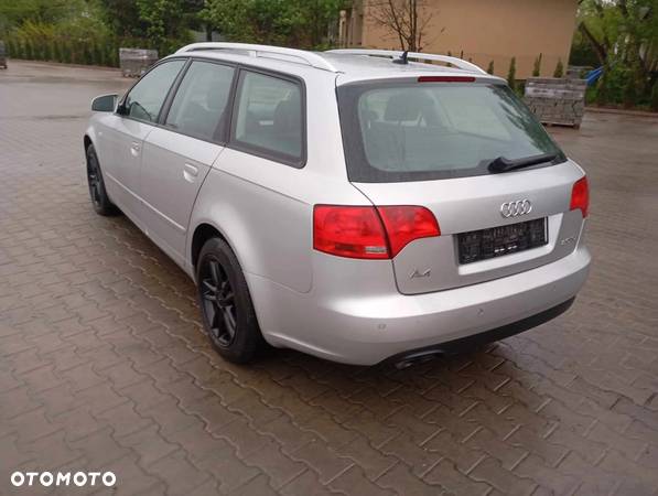 Audi A4 Avant 2.0 TDI Multitronic - 3