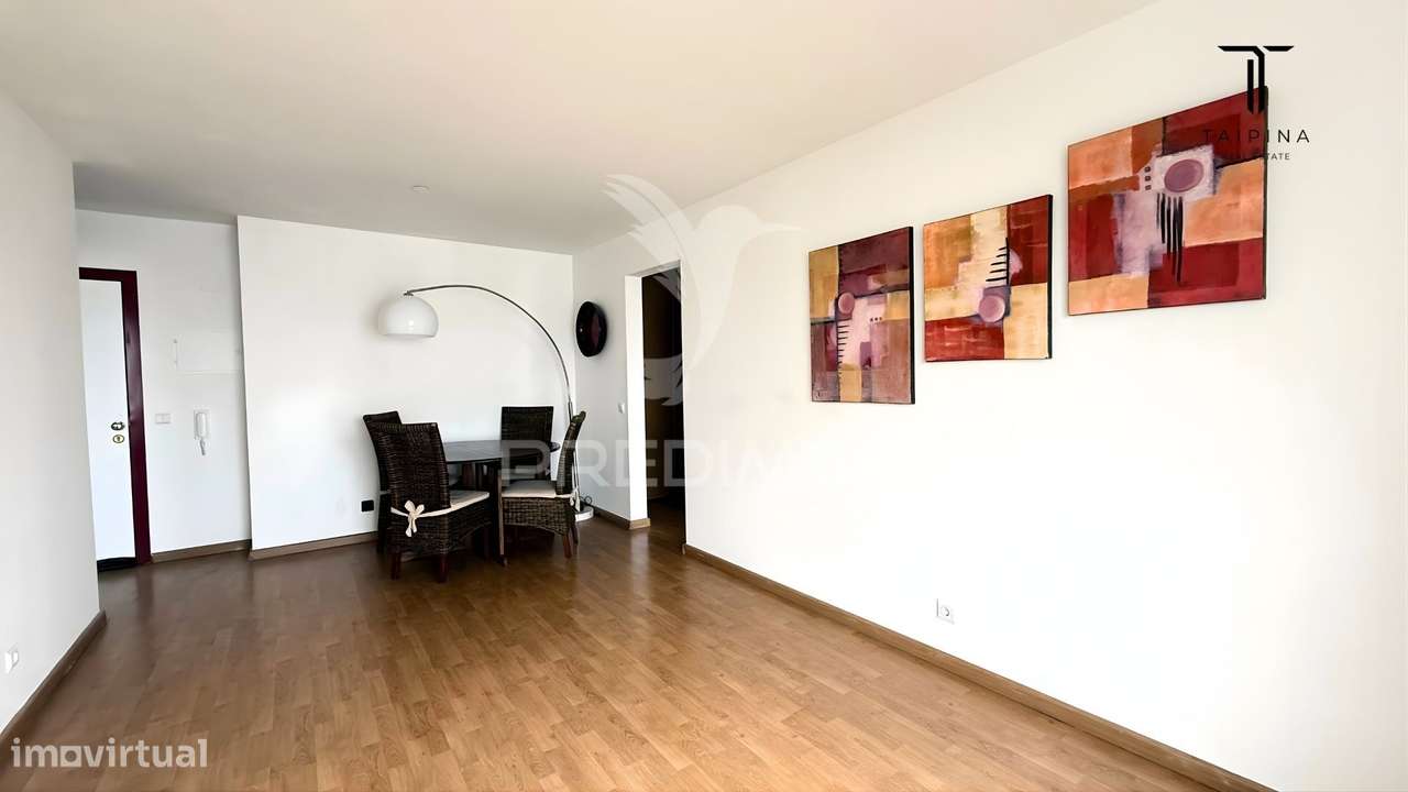 Apartamento T1 com Vista Desafogada | 55 m² | Elevadores | Parqueam... - Grande imagem: 2/16