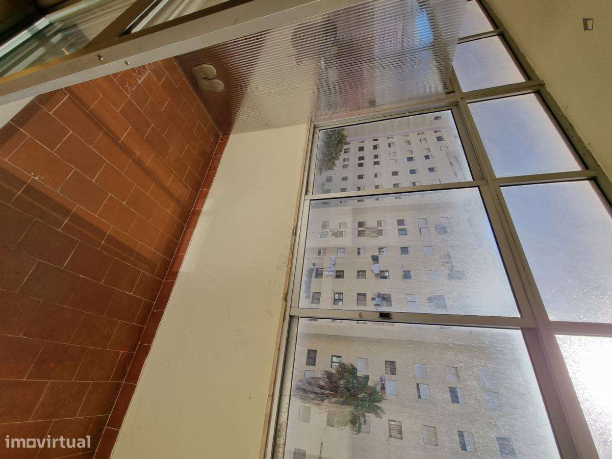 Quarto - localizado em Amadora Lisbon - Grande imagem: 5/10