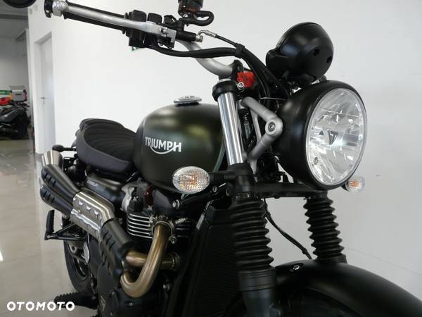 Triumph Scrambler - 4