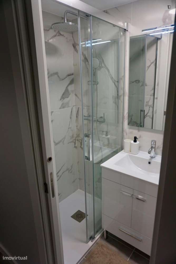 Apartamento com 2 quartos - localizado em Setubal - Grande imagem: 4/10