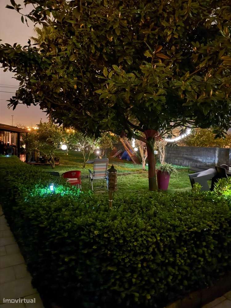 Moradia T3+1 com Potencial Único em Estela – Póvoa de Varzim - Grande imagem: 3/19