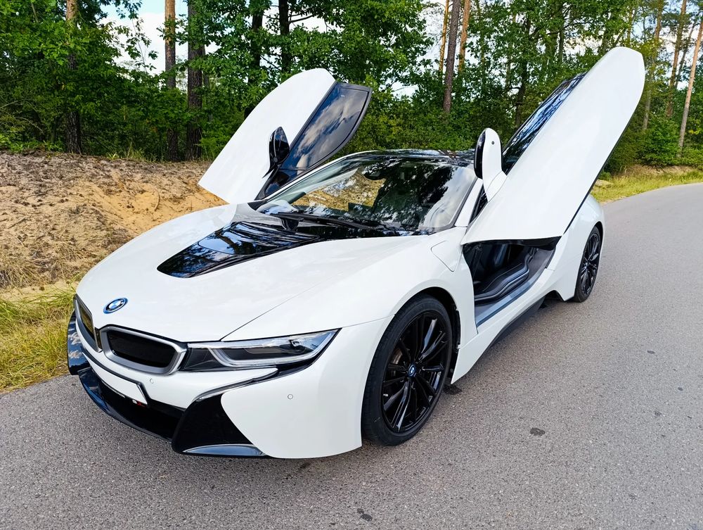 BMW i8 2019