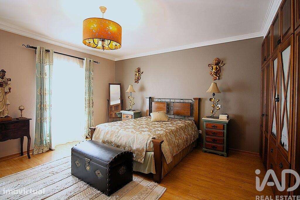 Casa T4 em Borba (São Bartolomeu) de 197,00 m2 - Grande imagem: 4/24