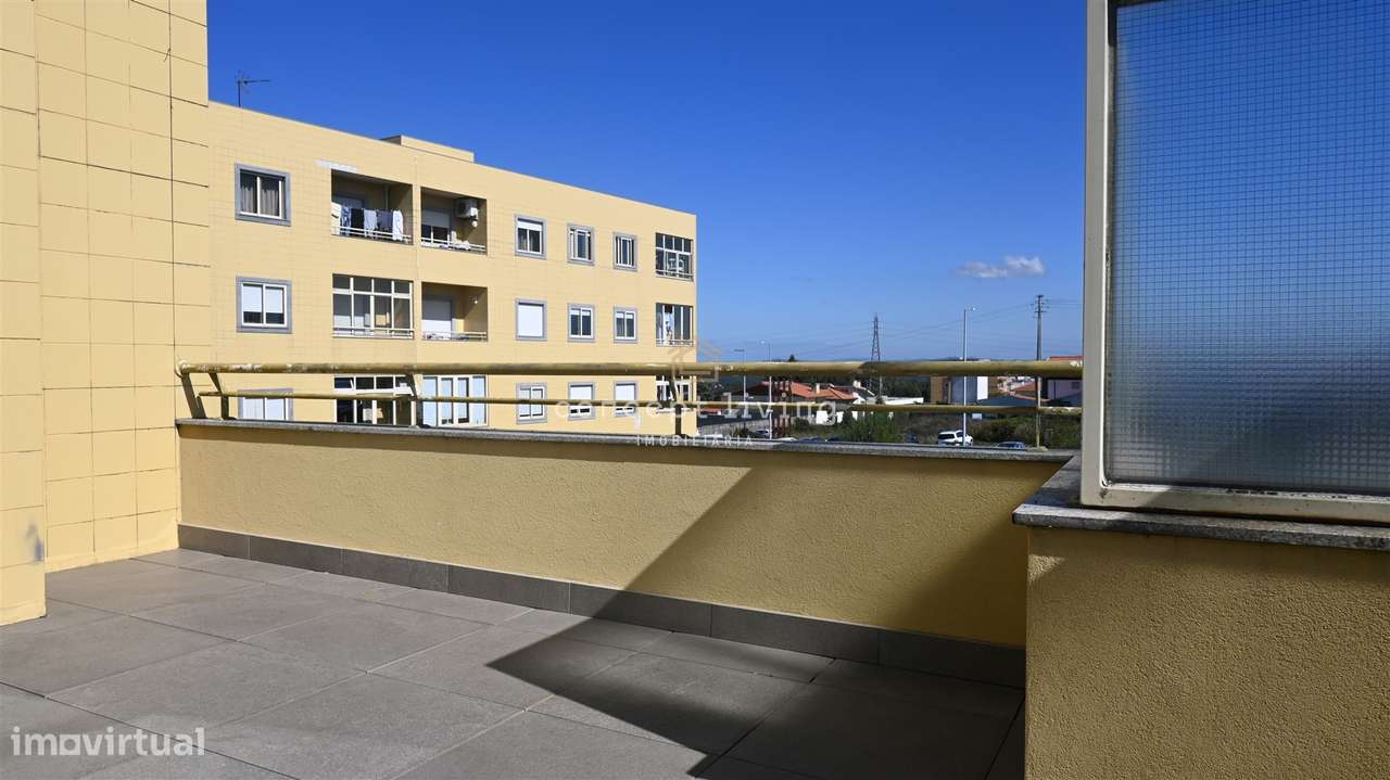 Apartamento T3 Venda em Argoncilhe,Santa Maria da Feira-2
