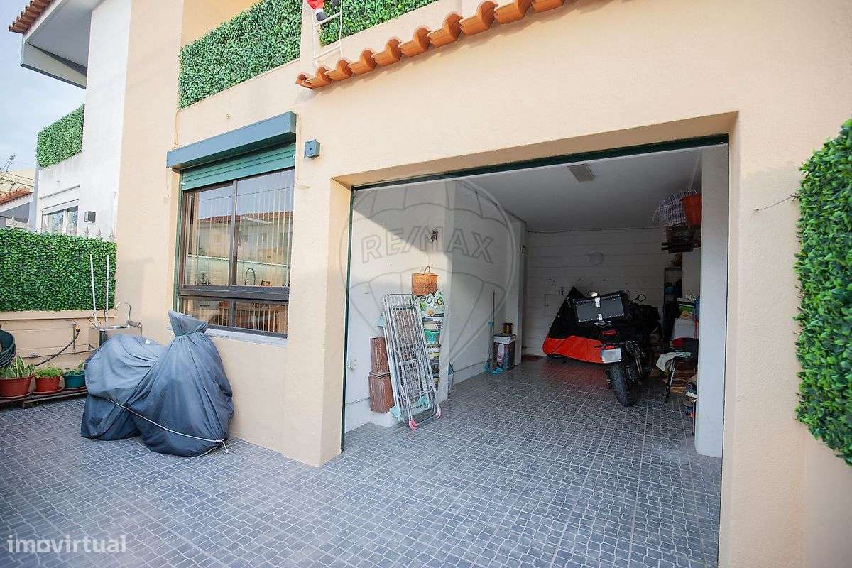 Moradia T4 para venda-48