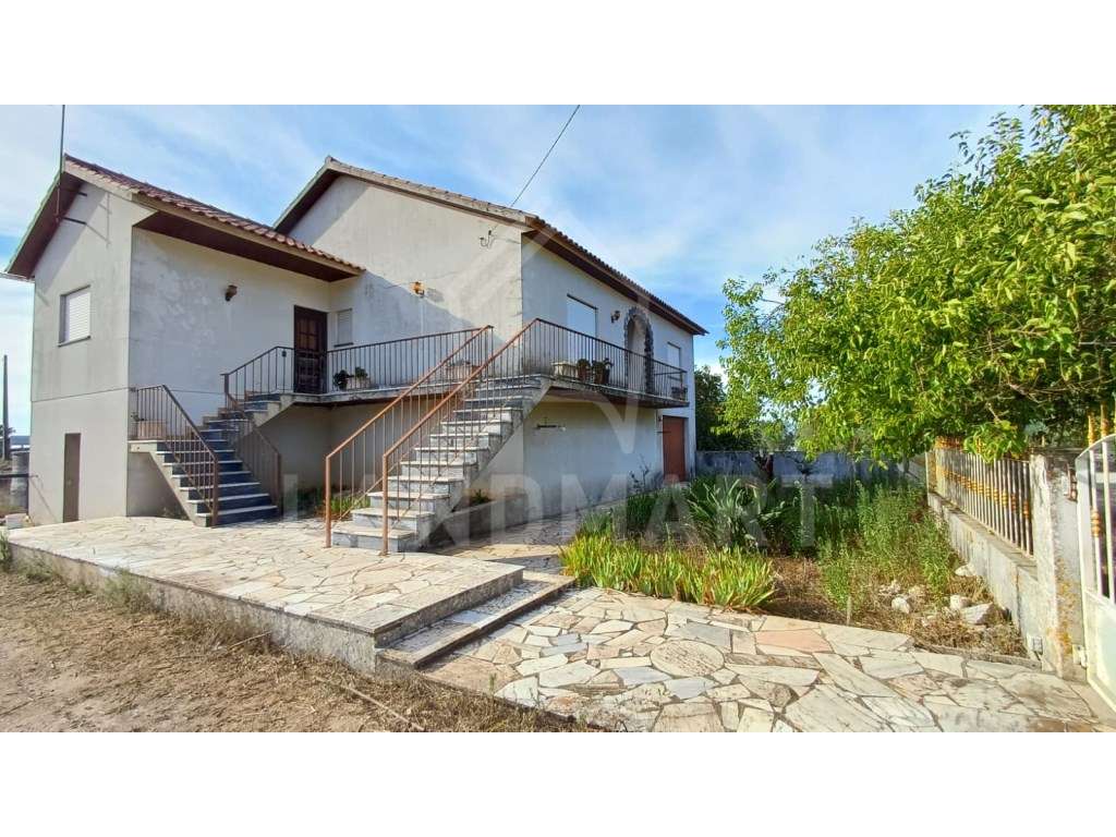 Moradia T3, Portela Nova - Évora de Alcobaça - Grande imagem: 5/12