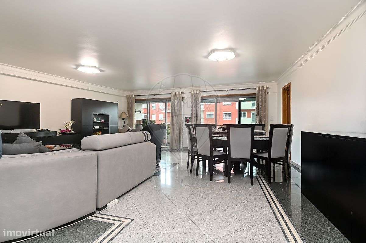 Apartamento T4 para venda-3